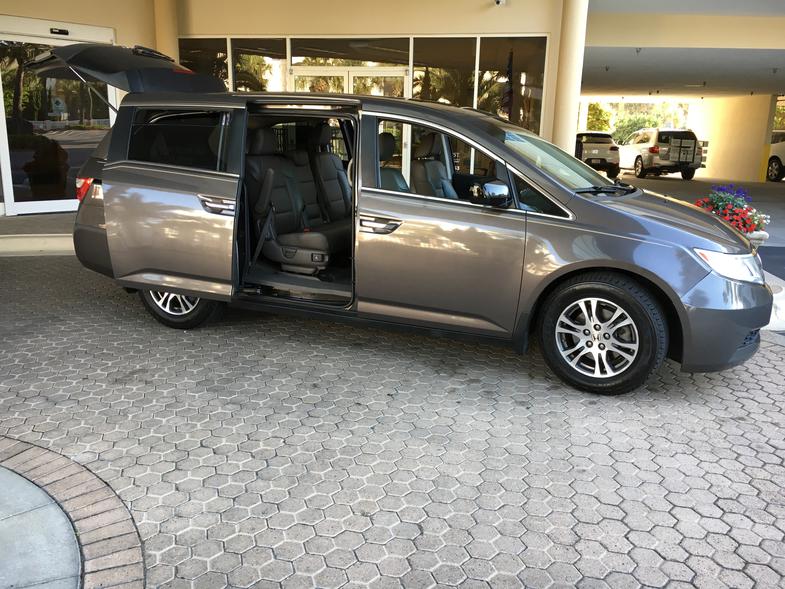 call 850-461-1999 for airport shuttle to/from santa rosa beach seaside, seagrove, watercolor, watercolor inn, watersound, grayton beach, blue mountain beach, alys beach, seacrest beach, panama city beach, vps, ecp, pns, dts, sandestin, destin, miramar beach.
