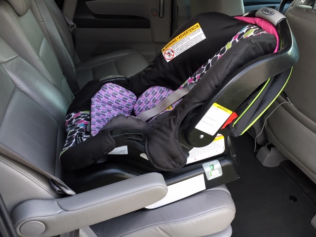 call 850-797-9342 for baby seats provided in shuttle to/frpm vps airport, ecp airport, pns airport, dts airport, santa rosa beach, seaside, grayton beach. seagrove, alyz beach, rosemary beach, destin, sandestin, miramar beach